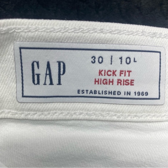 GAP White Kick Fit High Rise Jeans Raw Hem W 30/10L CASUAL SUMMER BEACH - Picture 3 of 11